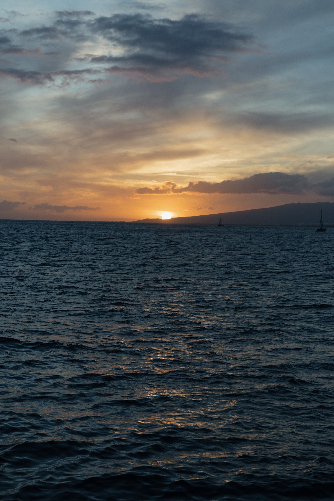First-night dinner & overnight · Ko Olina