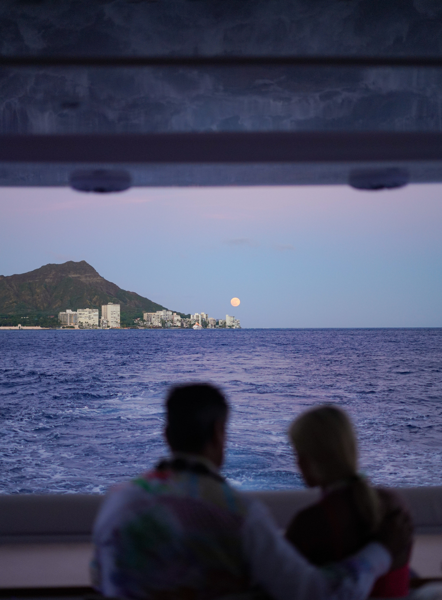 Sunset cruise · Diamond Head & Waikiki